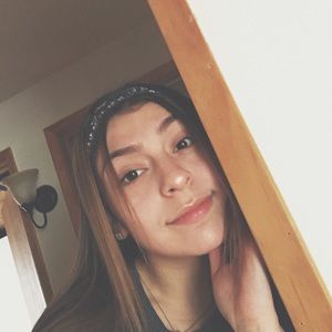 Meet your Posher, Azucena